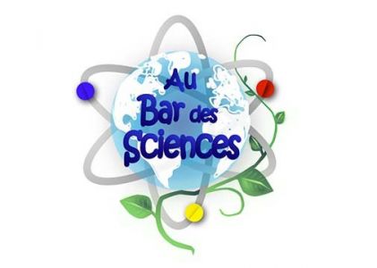 Ce logo représente la Terre comme un atome, avec ses électrons, et une plante grimpante qui l'entoure